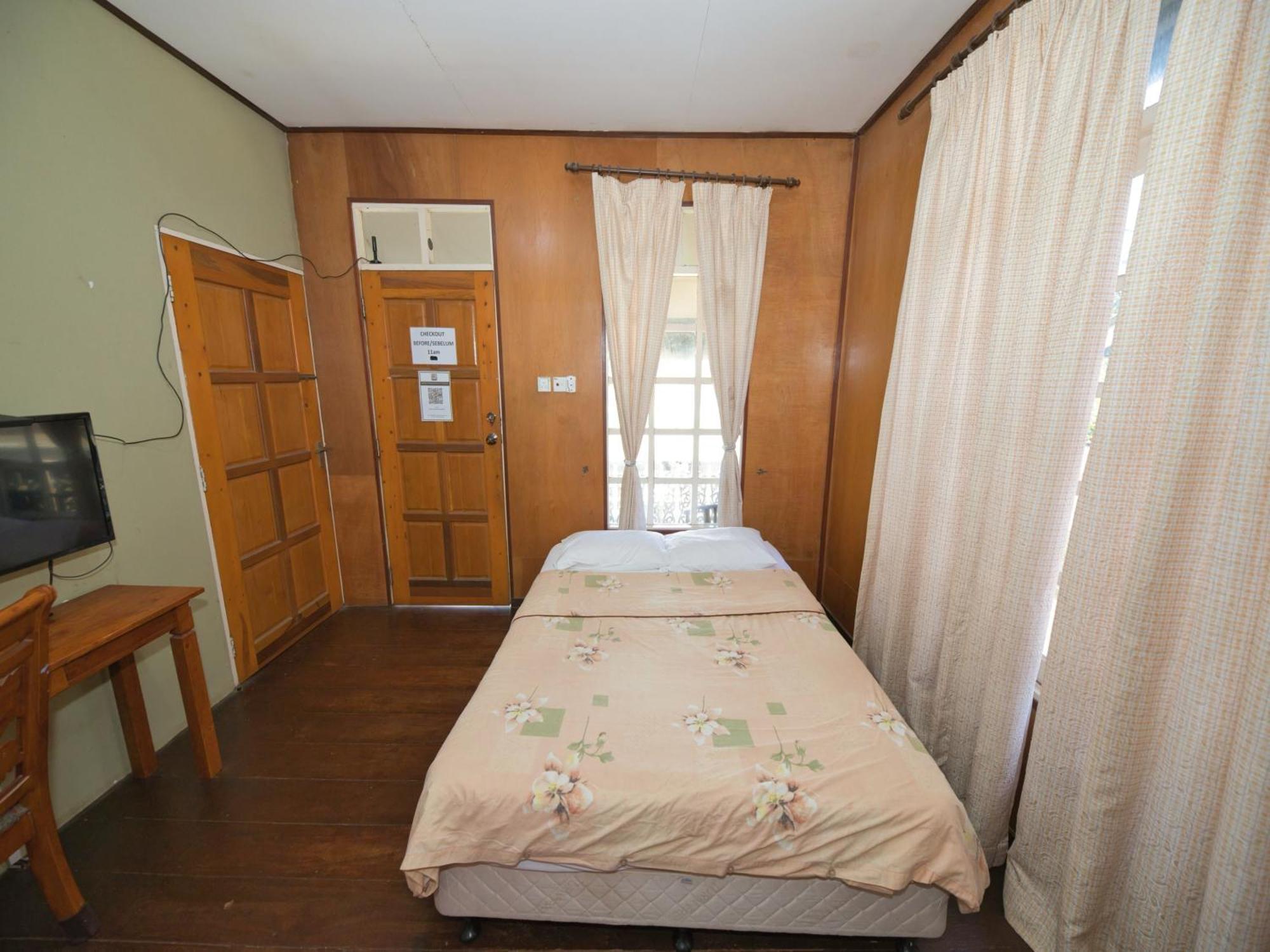 Oyo 90968 Teratak Samuderakita, Chalet & Guesthouse Kampong Gong Badak Exterior foto
